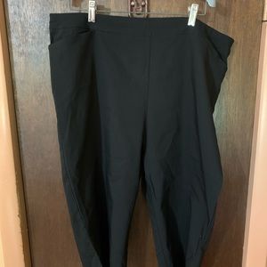 EUC Susan Graver Cropped Pants